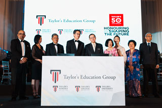 From left to right: YBhg. Dato' Seri Kalimullah bin Masheerul Hassan, Chairman of ECM Libra Foundation, Abby Loy, Executive Director of Taylor’s Education Group, YBhg. Tan Sri Alimuddin bin Md Dom, Board of Governors Chairman of Taylor’s Schools, Dato’ Loy Teik Ngan, Group CEO ofTaylor's Education Group, Yang Berhormat Tuan Lim Guan Eng, Minister of Finance, Malaysia, YBhg. Puan Sri Loy Hean Heong. YBhg. Datin Chong Kwei Kee, YBhg. Emeritus Professor Puan Sri Datin Dr. Wan Nafisah Hj. Nik Mohd Adeeb, Member of the Taylor’s University Council and YBhg. Emeritus Professor Tan Sri Dato' Dr. Syed Jalaludin Syed Salim, Chancellor of Taylor’s University.