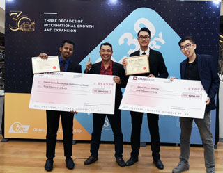 The winning students, Chandraguna Bandaralage Bertholameuz Dinidu Thejana Perera (left), Timothy Chow Tian Le (second from right), Khoo Wen Sheong (right) celebrated their success with one of their mentors, Saifullizan Abdul Wahab (second from left).