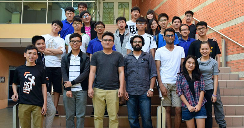 Curtin Sarawak students compete in global programming competition