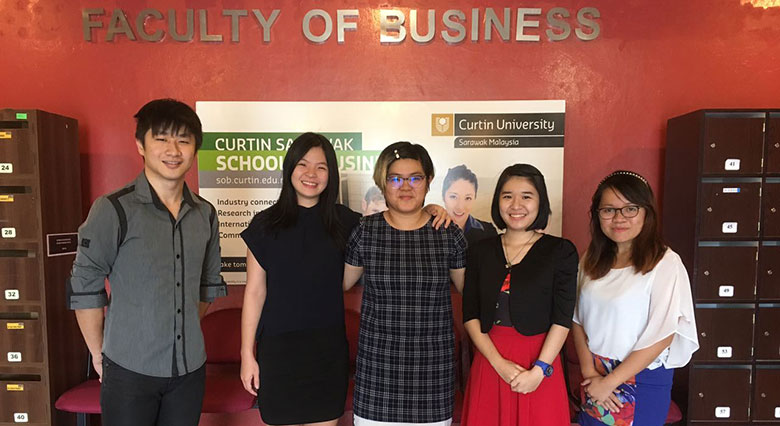 Curtin Sarawak students commended for creative marketing strategy by Australian premium tea company