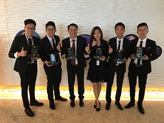 (From left to right): Lee Peng Qing, Carlos Wong Fook Chin, Mr Yee Wing Peng, Country Tax Leader of Deloitte Malaysia, Tiffany Thong Siew Mun, Chong Hsien Leon, Yap Chin Siong holding up the plaques.